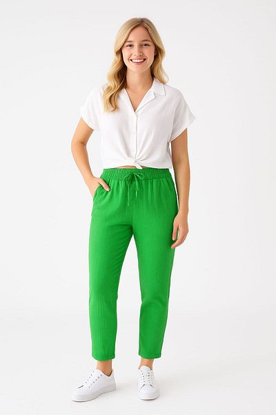 enmodaiçgiyim Grass Green 100% Cotton Muslin Fabric Women's Trousers – Narrow Leg, Pockets, Comfortable Fit Casual Trousers