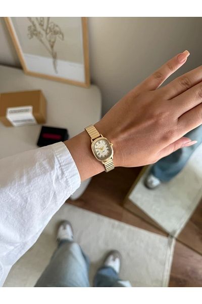 RoseandRoses Cliff Vintage Model Women's Wristwatch Gold (Gold Dial)