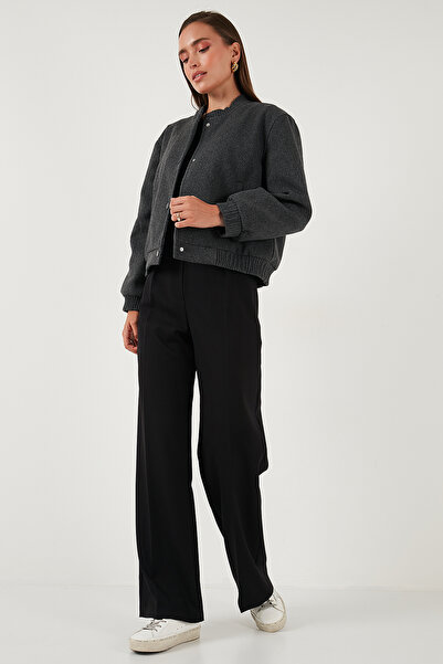 Lela Loose Fit Sıfır Yaka Çıtçıtlı Kaşe Kısa Mont MONT 6810178
