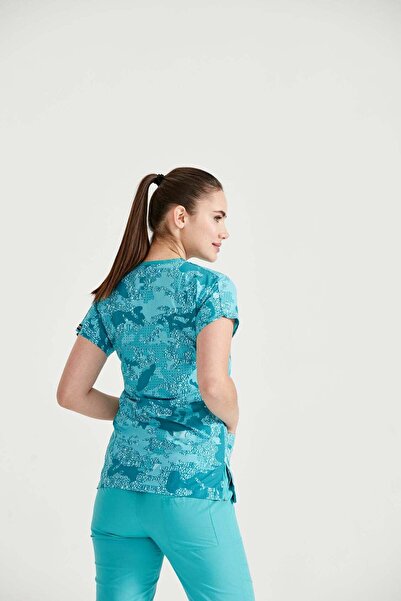 DEMOTEKS Turquoise Medical Blouse with Print - Turquoise Camouflage Pattern