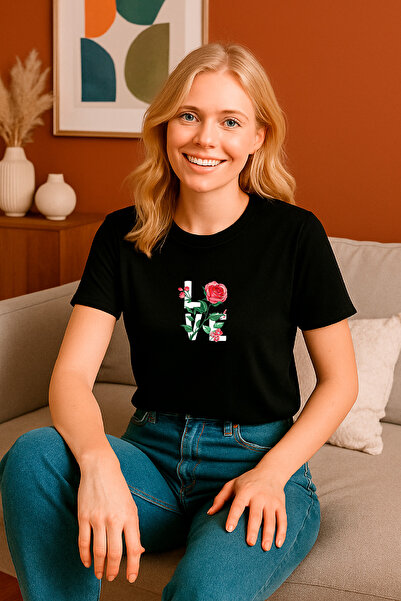 HUBERYWEAR Ženska crna majica LOVE sa natpisom Rose Sa deznom opuštenog kroja...