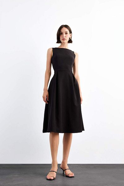 DeFacto Crew Neck Sleeveless Midi Dress G1116Ax25Sm