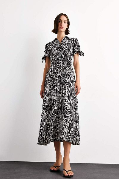 DeFacto Patterned Short Sleeve Midi Dress G0731Ax25Sm