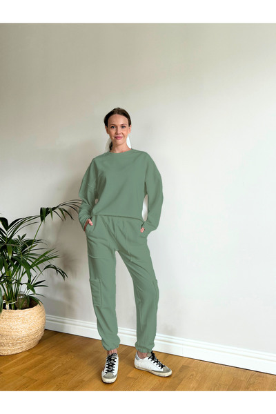 Perky Moth طقم رياضي نسائي أخضر بثلاثة خيوط وسروال واسع الساق، سترة رياضية مر...