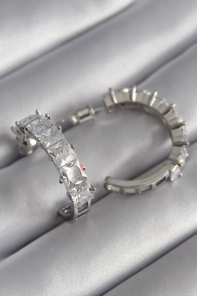 Skygo Brass Silver Color Zircon Stone Hoop Model Women's Earrings - TJ-BKP8610