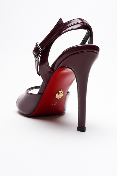 Ayakkabı Ateşi Women's Thin Strap Back Helmet Heeled Shoes Livora Burgundy Patent Leather