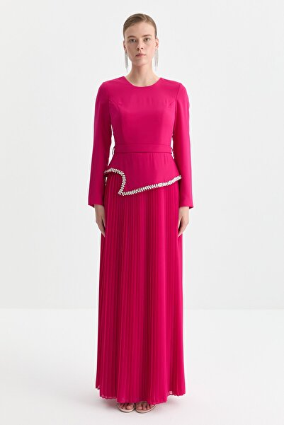 Nihan Taş Detaylı Pilise Etekli Elbise Fuşya