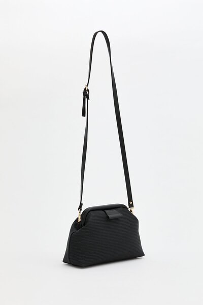 Nihan Örgü Çapraz Askılı Çanta Siyah