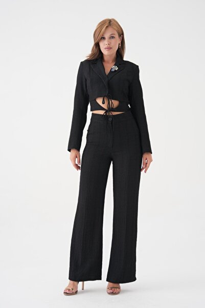 Yumey Tie Brooch Suit