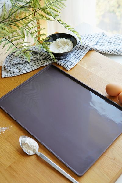 EVLE Rectangular Edge Oven Mat, Platinum Silicone, 25 X 36 X 1 Cm, Gray
