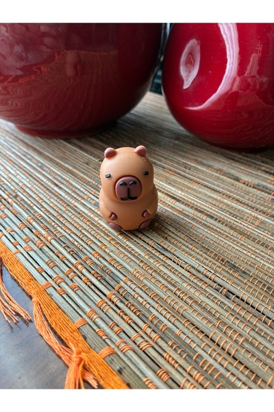 Land of Souvenir شخصيات شعبية 2 في 1 ممحاة ومبراة