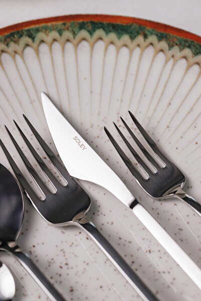 Soley | Zenia | 6-Person 18 Piece Cutlery Set