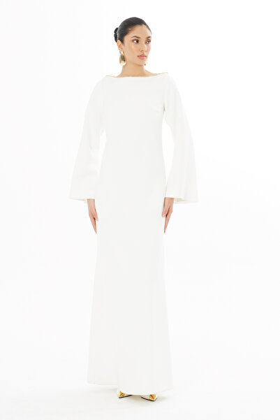 GİZİA Sırtı Püsküllü Uzun Beyaz Elbise