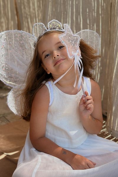 Le Mabelle White Sequin Beaded 3-Piece Butterfly Wing Staff Crown Set