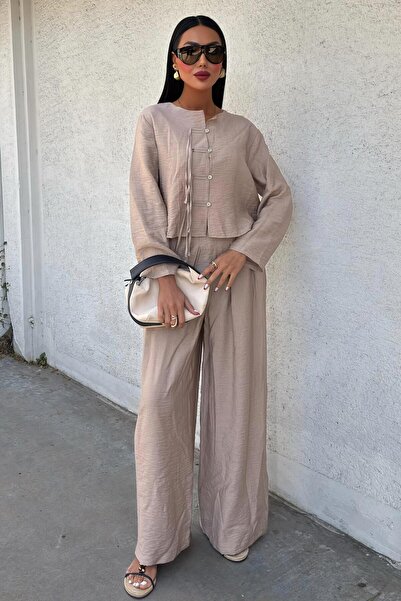 Lijuri Oblek s tenkým šňůrkovým detailem na přední straně a kalhotami s dvojitými nohavicemi 10180 R7-K-K2