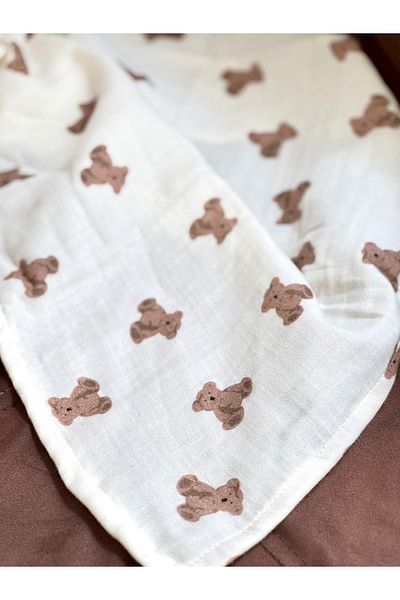 BETSY STUDIO Teddy Ecru Muslin Baby Blanket & Newborn Beige Booties Set
