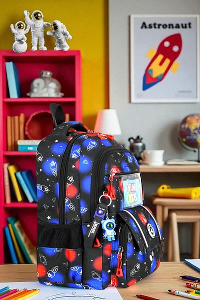 Shopiolog Primary School Orthopedic Waterproof 3 Compartment Primary School Boy's Backpack with Water Bottle