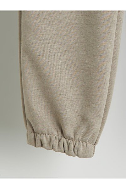 LC Waikiki LCW Kids YENİ SEZON Beli Lastikli Erkek Çocuk Jogger Eşofman Altı 2'li