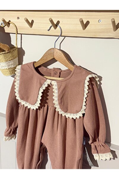 Anonim Yay MikiMiki Waffle Kumaş Dantelli Kız Bebek Tulum