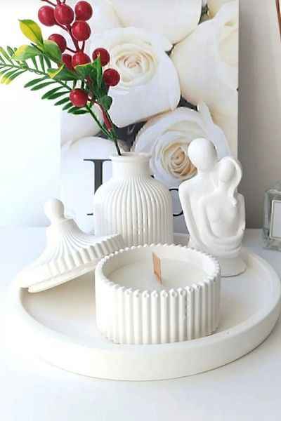 Minima Art Studio Set of 4 Striped Vase + Candle Holder + Couple Holding Each Other + Round Tray Decorative Object Set