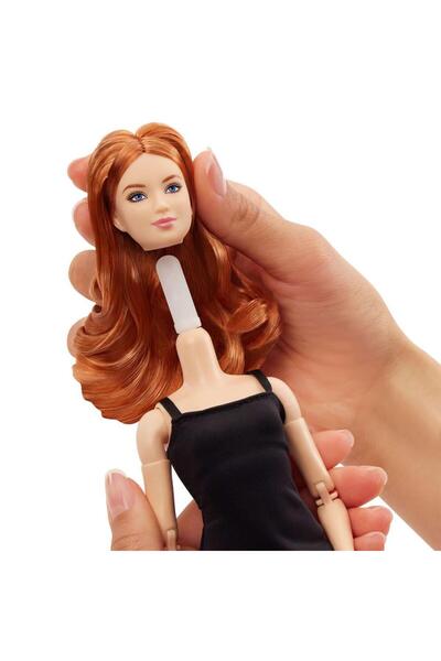 NW NessiWorld دمى مجموعة نسي وورلد JBH74 باربي الأساسية الأيقونية - أحمر