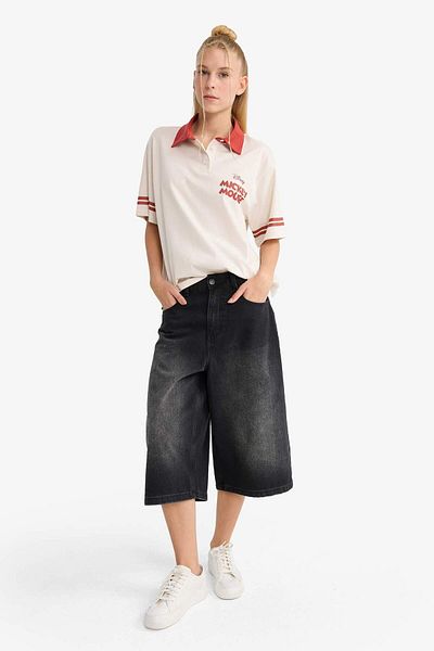 DeFacto Coool Disney Mickey & Minnie Oversize Wide Fit Polo Neck Back Printed Short Sleeve T-Shirt F8828Ax2