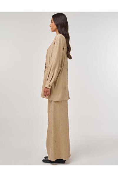 Kayra Γυαλιστερό κουμπωτό σετ δύο τεμαχίων Lyocell σε μπεζ χρώμα