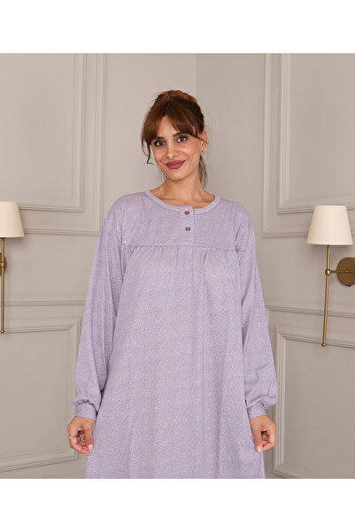 AYSUN TEKSTİL KALİTESİNDE PAMUKLU KUMAŞTAN GENİŞ KESİM KOLLARI MANŞETLİ PEMBE KALP BASKILI GECELİK