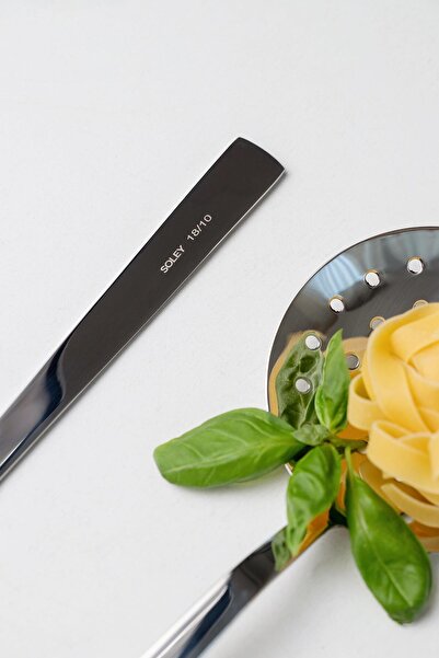 Soley | Pera. | 5 Piece Service Set