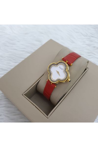 Watch Van Cleef women's watch, elegant red leather model with a gold frame, with accessories