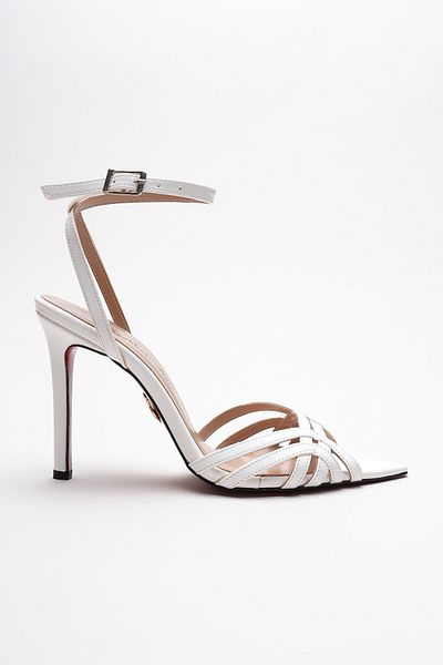 Ayakkabı Ateşi Women's Open Cage Toe Design Thin Heeled Shoes Prona White Patent Leather