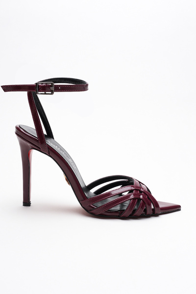 Ayakkabı Ateşi Women's Open Cage Toe Design Thin Heeled Shoes Prona Burgundy Patent Leather
