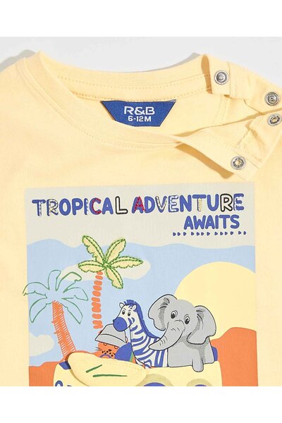 R&B Appliqued T-Shirt with Crew Neck and Short Sleeves