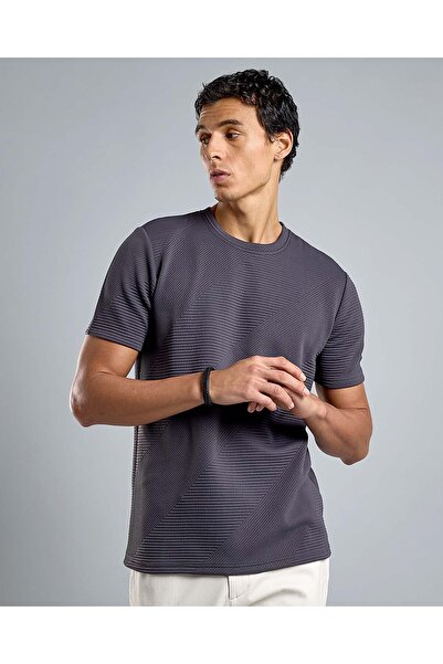 R&B تي شيرت سادة برقبة دائرية وأكمام قصيرة