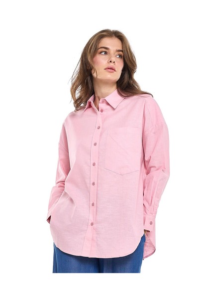 R&B قميص بتفاصيل جيوب وياقة كلاسيكية وأكمام طويلة