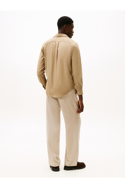 Tommy Hilfiger Tommy Hilfiger Men Coastal Taupe Long Sleeve Flex Flannel Solid Shirt