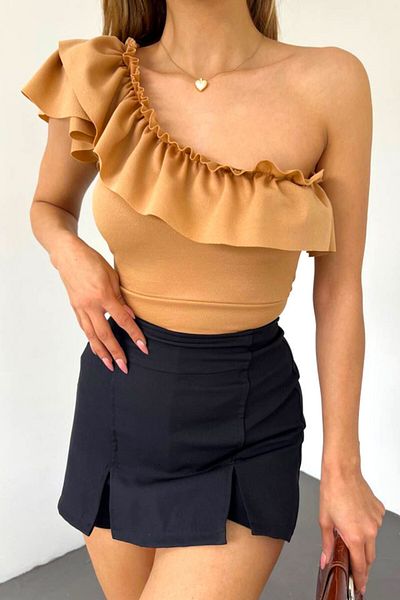FashionForYou Elara asymmetrical blouse, with off-the-shoulder and oversized ruffle, Cream, L