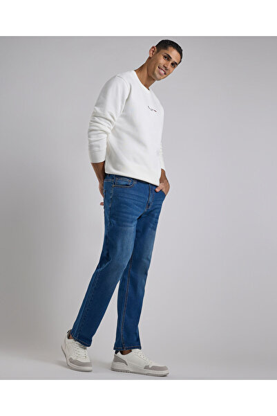 R&B Faded Regular Fit Jeans with Button Closure
