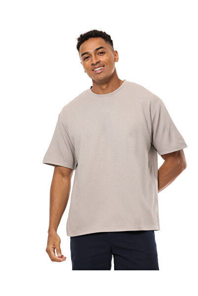 R&B Textured T-Shirt with Crew Neck and Short Sleeves
