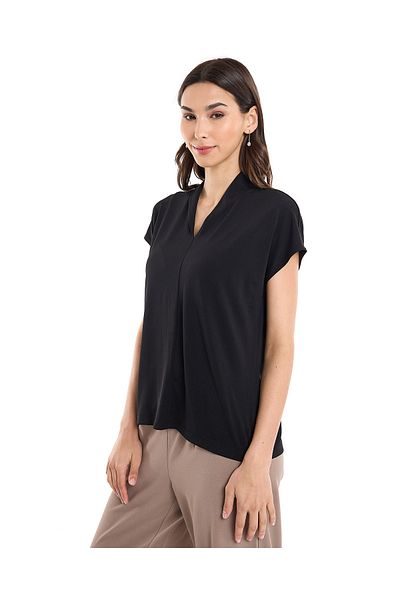 R&B Solid Top with V-Neck and Short Sleeves