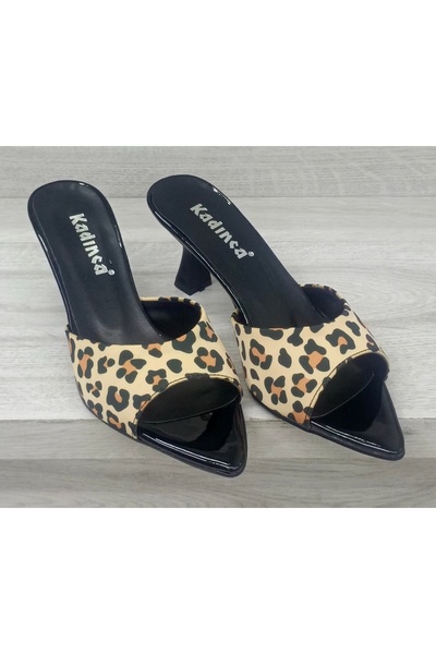 uğurtek Heeled Pointed Toe Women's Slippers