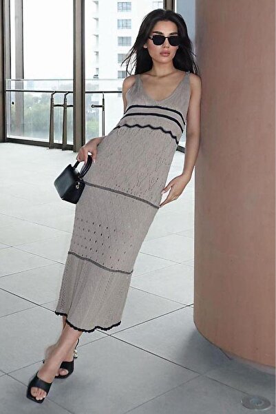 Seeh Πλεκτό γυναικείο φόρεμα με ρίγες βιζόν SH286