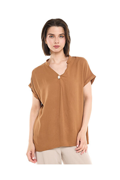 R&B Button Detail Top with Stand Collar and Short Sleeves