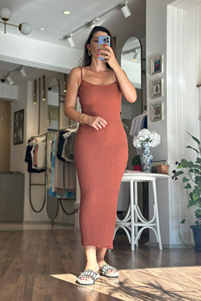 Unique Boutique Kiremit Rengi Likralı Elbise