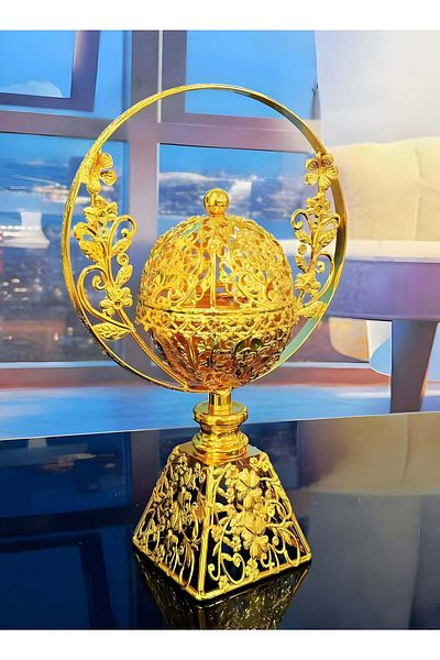 Generic Gold Metal Oud Burner Arabic Style Incense Holder 27 cm Tall for Home Decore and Office