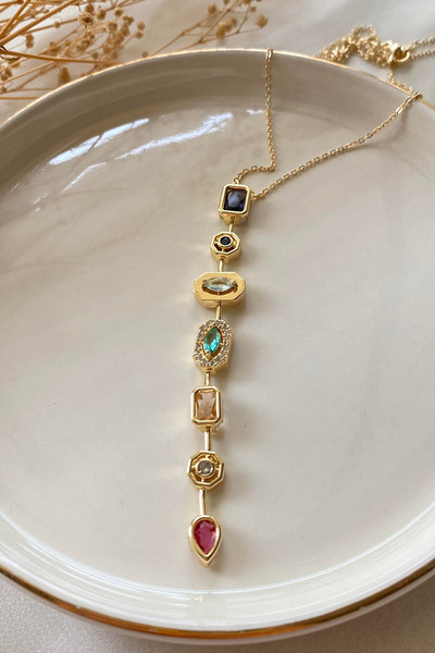 hbtasarim 7 Renk Element Kristal Taşlı Y Şekilli Kolye Kararmaz Gold Kadın Kristal Taşlı Çelik Kolye