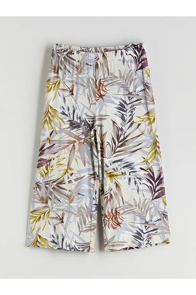 LC Waikiki Create Your Style from Uzg Store |   Floral Women's Capri with Elastic Waist