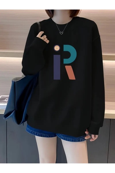 Flood Of Style Femeie neagră Black R Smile cu imprimeu guler rotund supradimensionat