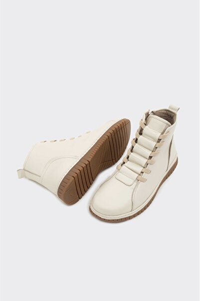 derinet Hakiki Deri Fermuarlı Lastik Bağcıklı Kadın Bot