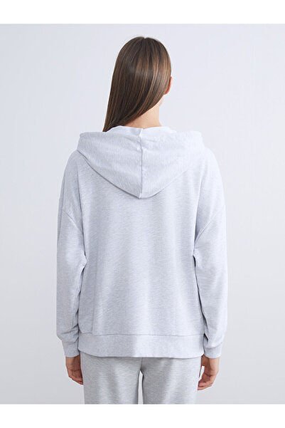 LC Waikiki Λαμπερές επιλογές από το Shining Store |   Γυναικείο φούτερ με κουκούλα με χοντρό φερμουάρ